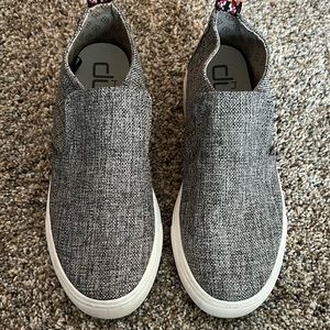 Hey Dude Womens Shoes